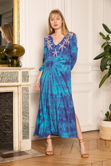 Wholesaler Last Queen - Long tie and dye dress with starfish embroidery, invisible pockets