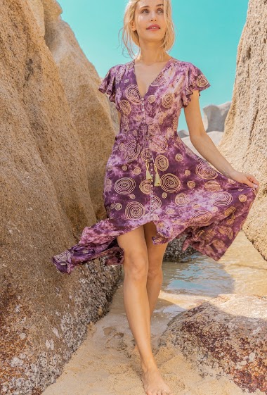 Wholesaler Last Queen - Long ruffled printed dress with gilding effect, V-neck buttoned in front