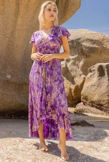 Wholesaler Last Queen - Long ruffled printed dress with gilding effect, V-neck buttoned in front