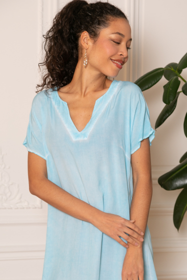 Wholesaler Last Queen - Washed style tunic dress with V neckline