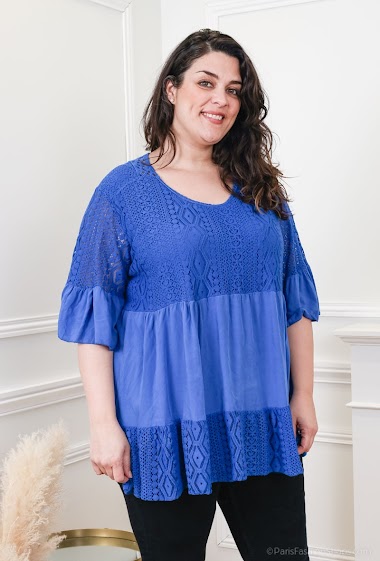 Wholesaler LAURA PARIS (MKL) - Lace blouse with open back
