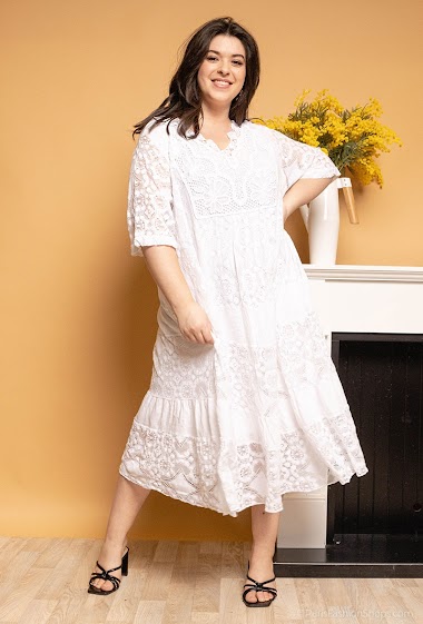 Wholesaler LAURA PARIS (MKL) - Lace midi dress with overlay effect