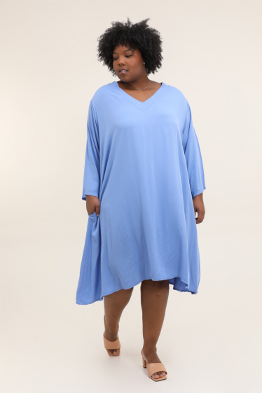 Wholesaler LAURA PARIS (MKL) - Oversized  dress with 2 side pockets
