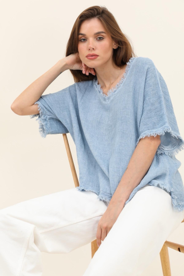 Wholesaler Léa & Luc - Linen and cotton mix blouse