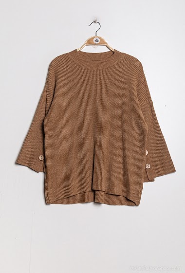Wholesaler Léa & Luc - Jumper with sleeves with buttons