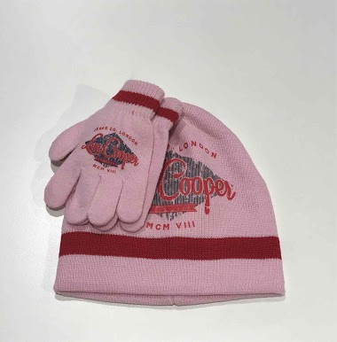 Wholesalers Lee Cooper (Brands Group) - Lee Cooper cap  and gloves set