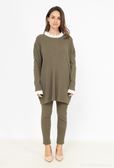 Wholesaler Les Bonnes Copines - Ruffled pants and sweater set