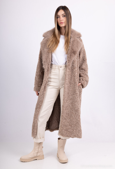 Wholesaler Les Bonnes Copines - Moumoute coat with fur