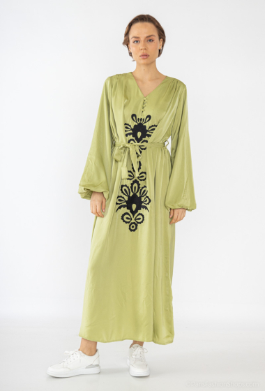 Wholesaler Les Bonnes Copines - Long dress with embroidered pattern and puff sleeves