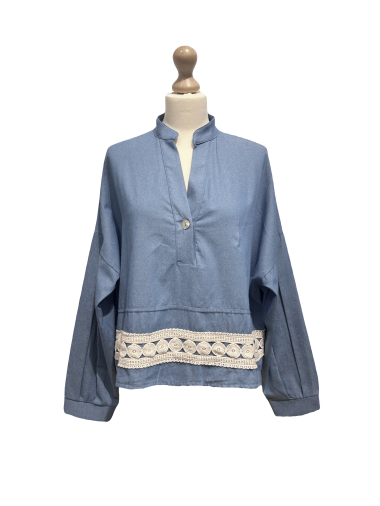 Wholesaler L'ESSENTIEL - CHIKY Blouse With Lace Detail And Sleeve