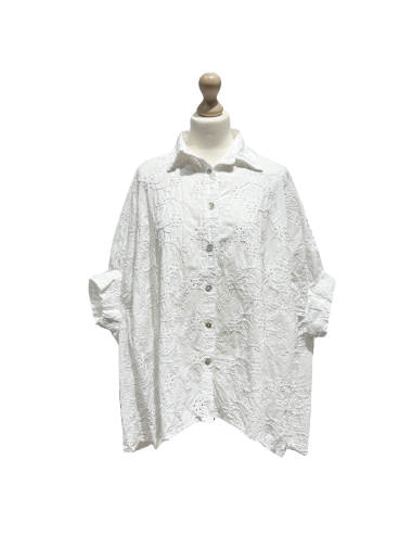 Wholesaler L'ESSENTIEL - Oversized Bat Sleeve Shirt with Flower Embroidery