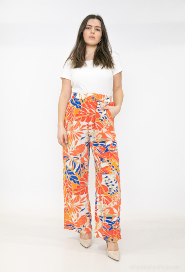 Grossiste Lilie Plus - Pantalons avec un imprimé floral grande taille