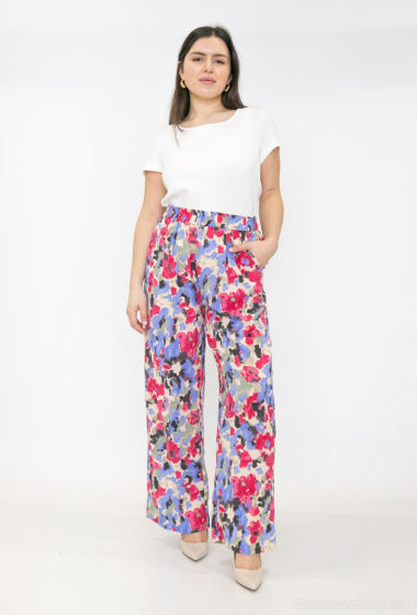 Grossiste Lilie Plus - Pantalon fluide à imprimé floral multicolore grande taille