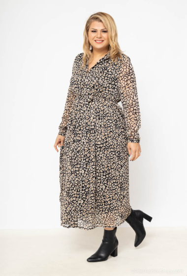 Grossiste Lilie Plus - Robe chemise boutonné à imprimé léopard grande taille