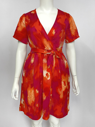 Grossiste Lilie Plus - robes courtes avec un motif abstrait grande taille