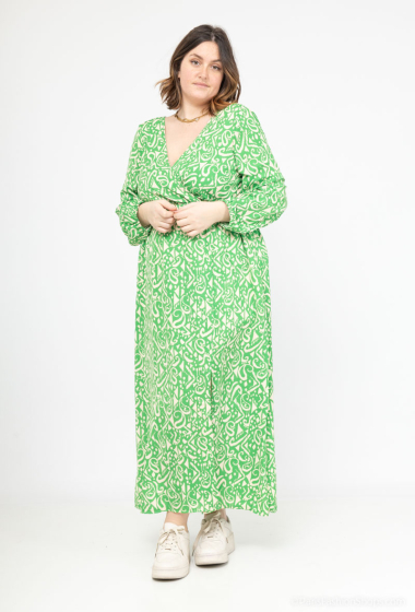Wholesaler Lilie Plus - long wrap dress features a plus size paisley print