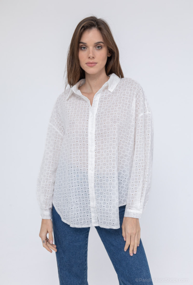 Grossiste Lilie Rose - chemise blanche en broderie anglaise