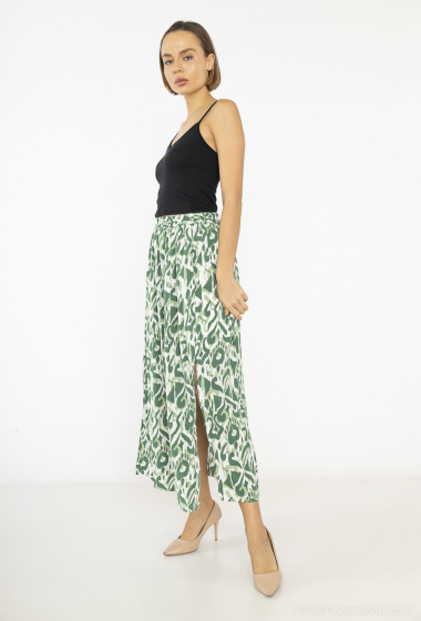 Grossiste Lilie Rose - La jupe longue avec  un motif de feuillage vert