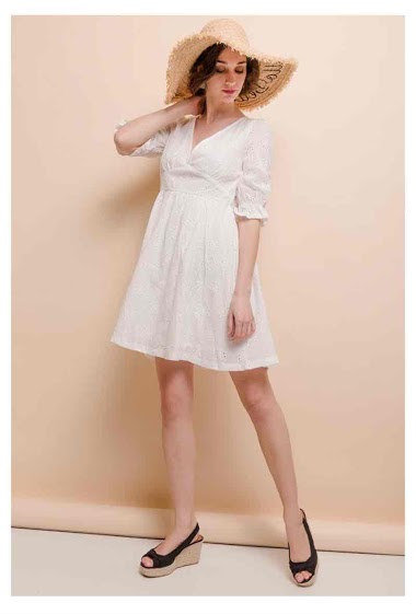 Wholesaler Lilie Rose - Embroidered and perforated dress