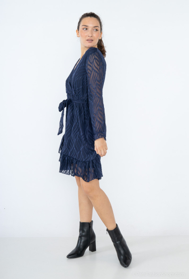 Wholesaler Lilie Rose - Short dress with texture with ruffles