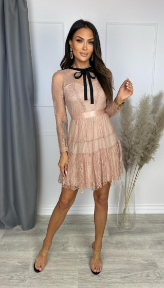 Wholesaler Lily Mcbee - Dress in refined lace