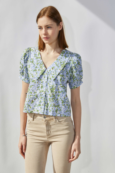 Wholesaler ELLI WHITE - Flower printed shirt