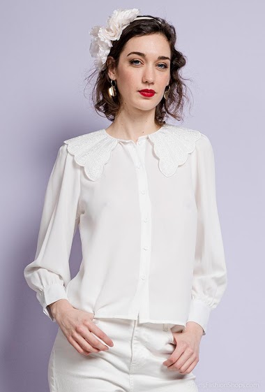 Wholesaler A BRAND - Shirt with embroidered collar