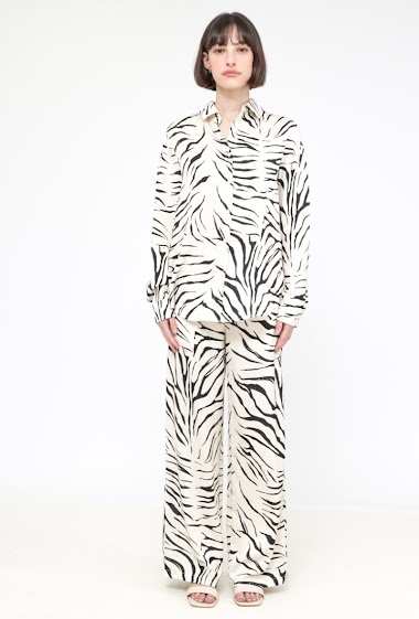 Wholesalers Lily White - Zebra Shirt