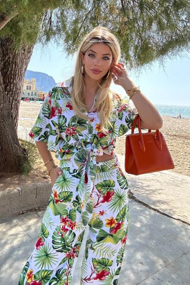 Wholesalers Lily White - Tropical Print Sleeveless Blouse