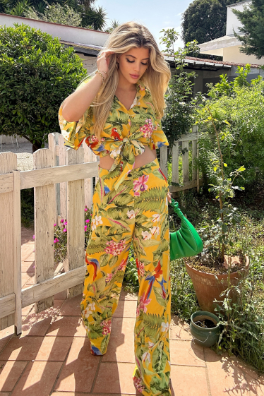 Wholesaler Lily White - Tropical Print Fluid Trousers