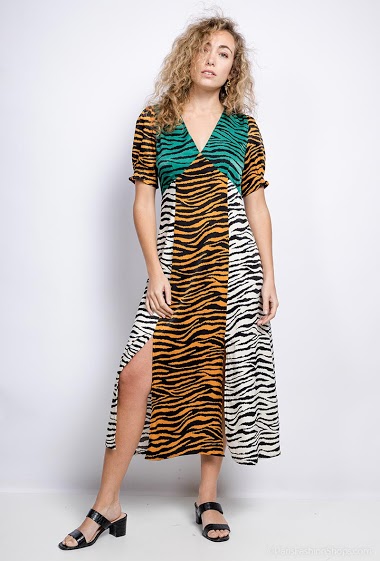 Wholesaler 17 AUGUST - Zebra midi dress