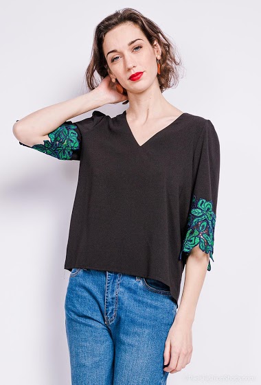 Wholesaler ELLILY - Laced sleeves top