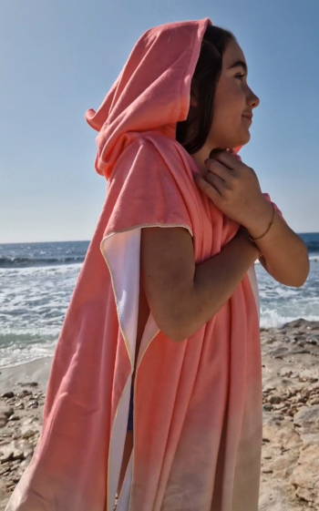 Wholesaler LINA - Poncho for teenagers/adults at the beach or out of the bath Lina