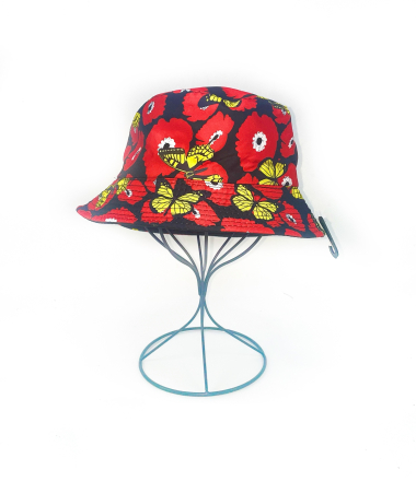Wholesaler LINETA - Reversible bandana print bucket hat
