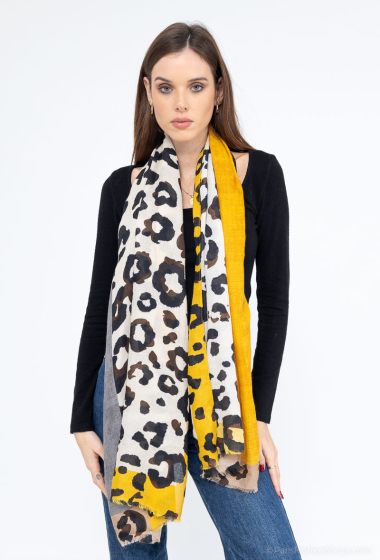 Wholesaler LINETA - Leopard print scarf