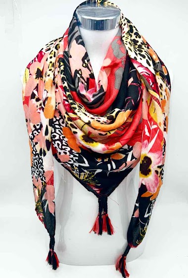 Wholesaler LINETA - Large square scarves with pompom