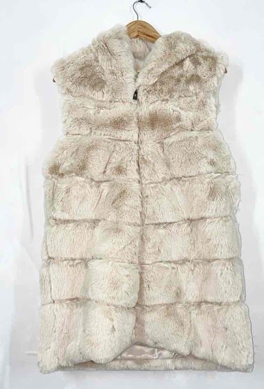 Wholesaler LINETA - P-4 fur vest