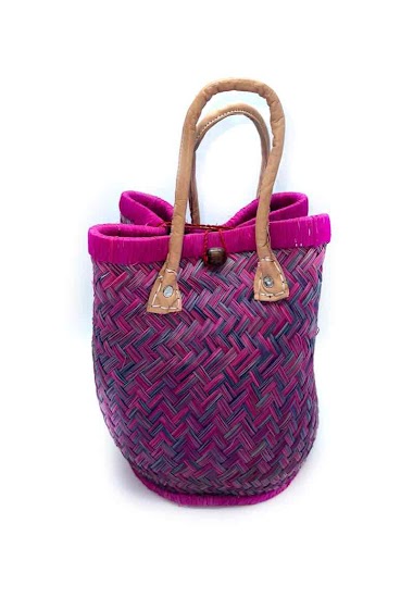 Wholesaler LINETA - round straw bag