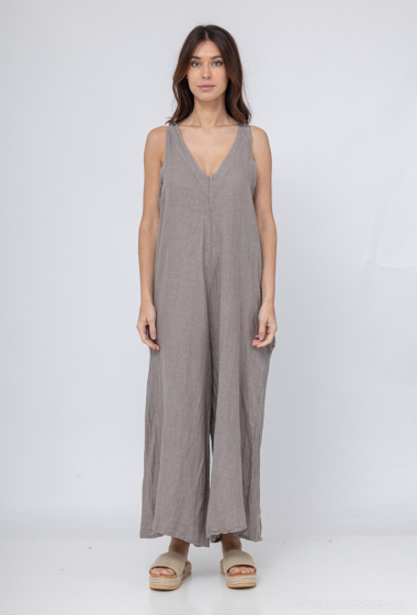 Wholesaler SHYLOH - Linen jumpsuit with pockets on the sides