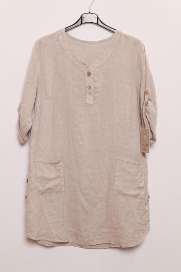 Grossiste SHYLOH - Robe à poches et détail boutons sur les côtés