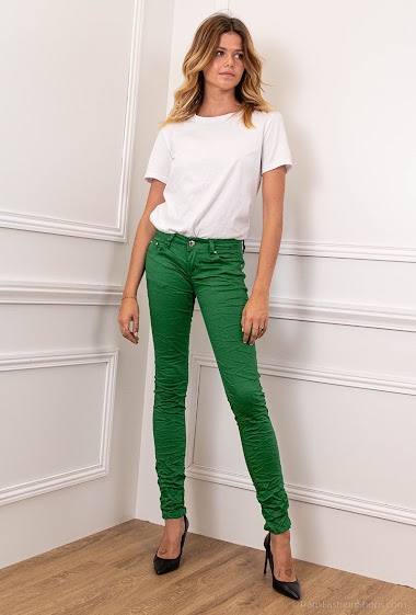 Wholesaler LISA PARIS - Pants creased