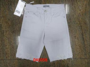 Wholesaler LISA PARIS - white shorts