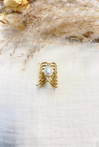 Wholesaler Lolilota - Ring large multi row pearly pearl