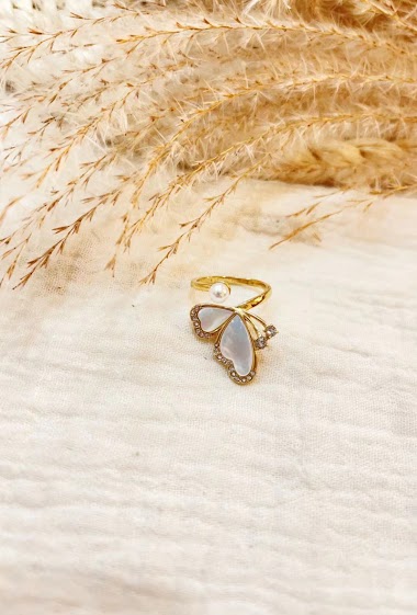 Wholesaler Lolilota - Ring pearly pearl and nacre butterfly