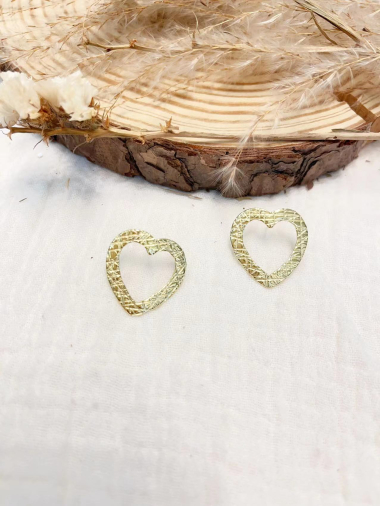 Wholesaler Lolilota - hammered heart earring