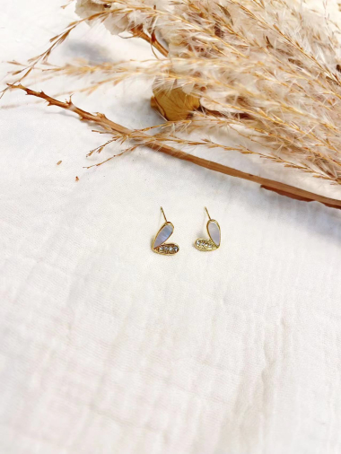 Wholesaler Lolilota - mother-of-pearl and steel rhinestone heart earring