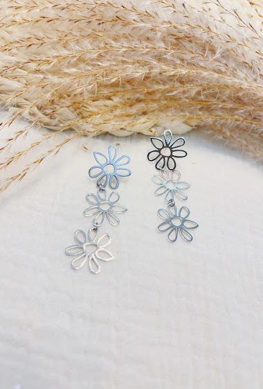Großhändler Lolilota - Earring pendant triple flower