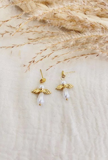 Grossiste Lolilota - Boucle d'oreille perle nacrée ailes