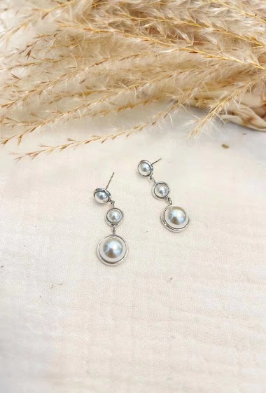 Großhändler Lolilota - Earring triple pearl pendant