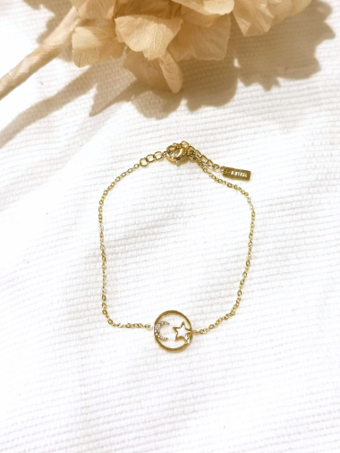 Großhändler Lolilota - Kreisförmiges Armband aus Stahl mit Mond und Stern, Strasssteinen und Perlmutt